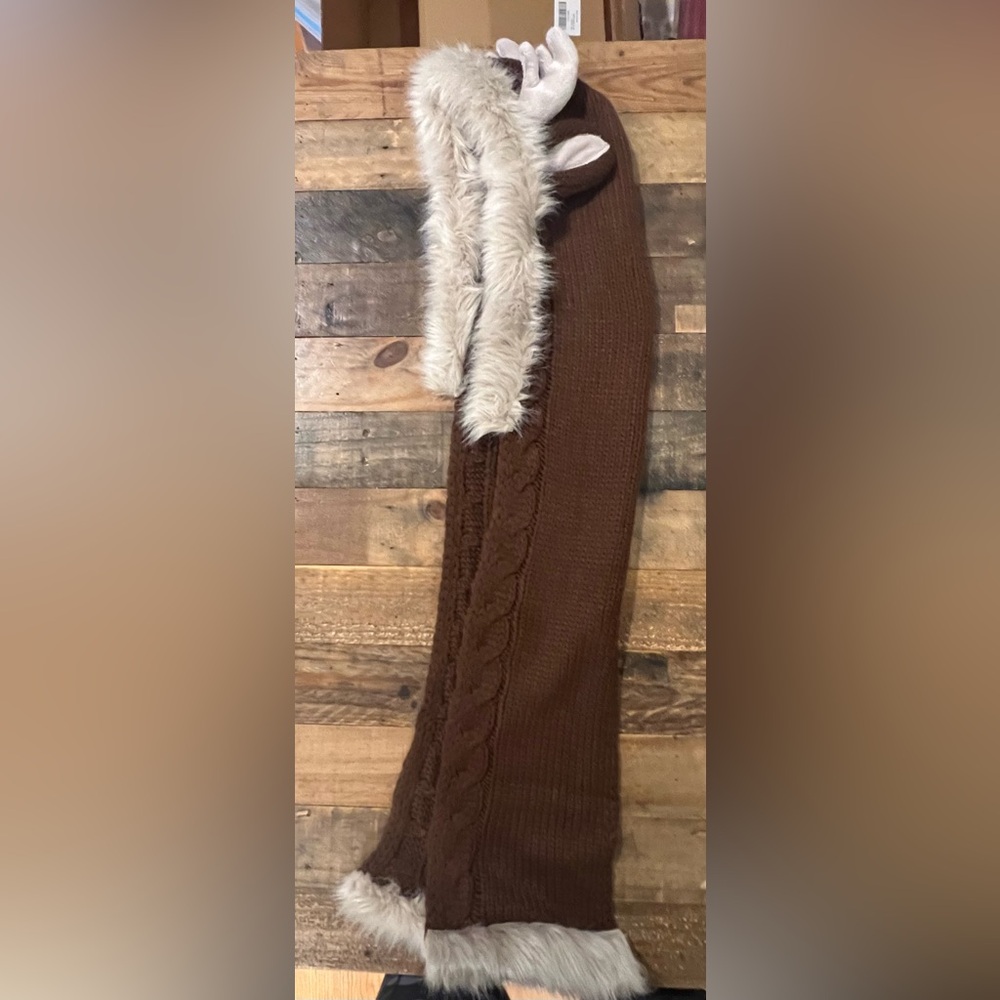 Brown Knit Scarf with Faux Fur Trim